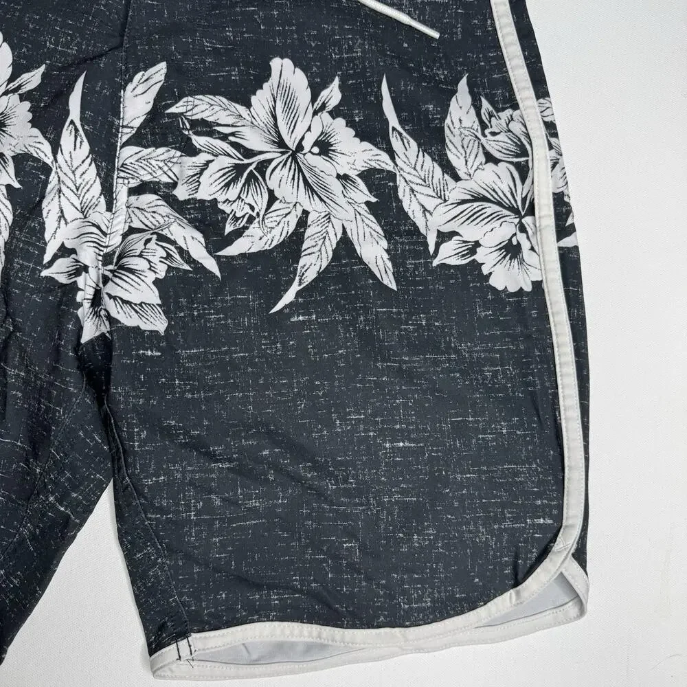 Old Navy California Floral Board Shorts Men’s Size 30 Black White Swim Trunks